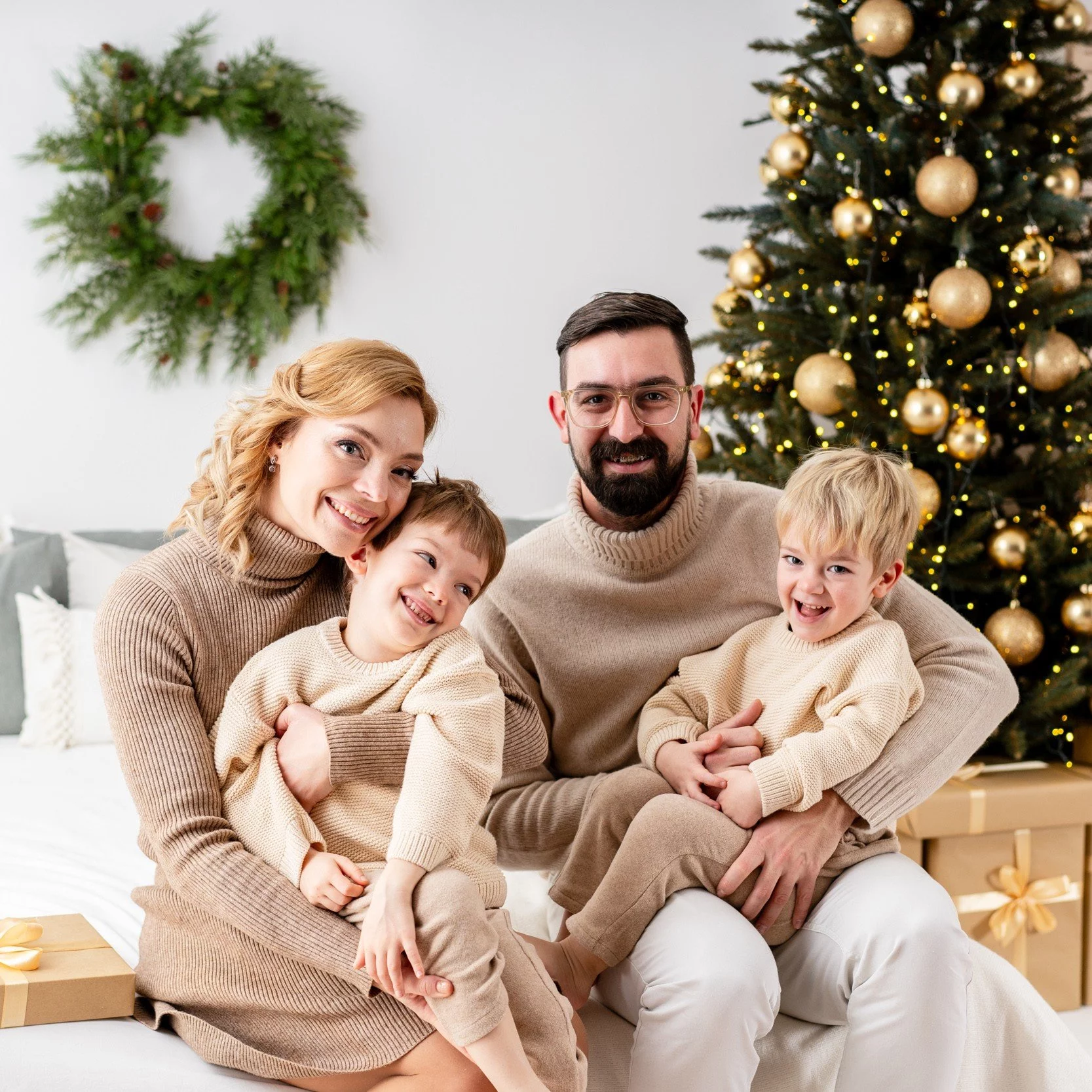 Svetlo božično fotografiranje družine