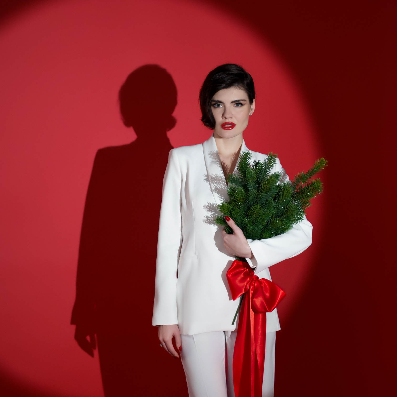 Profesionalna fotografija, elegantna foto snemanja, fotograf Ljubljana, foto studio – lepota in stil.